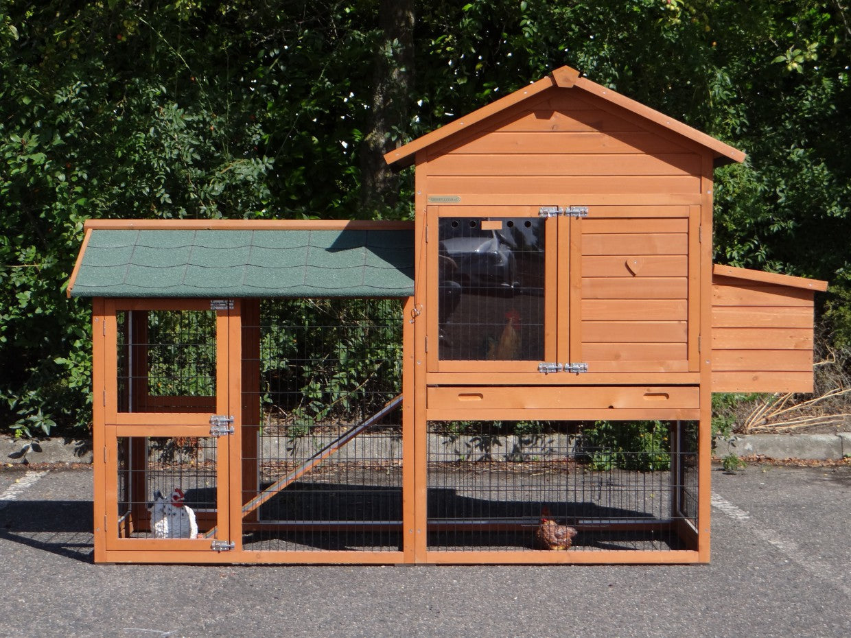 Prestige Medium Chicken Coop