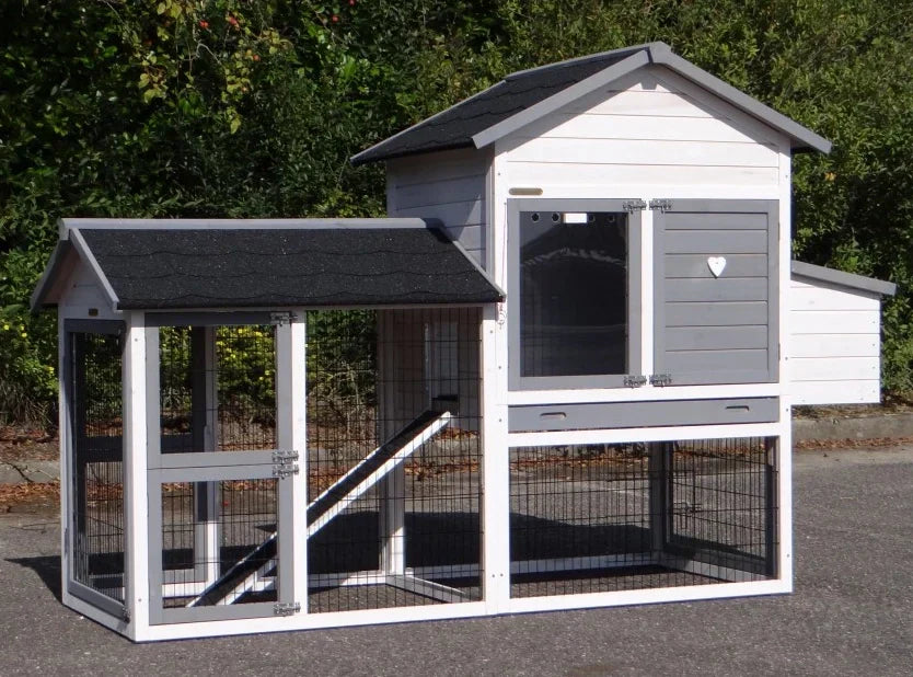 Prestige Medium White Chicken Coop